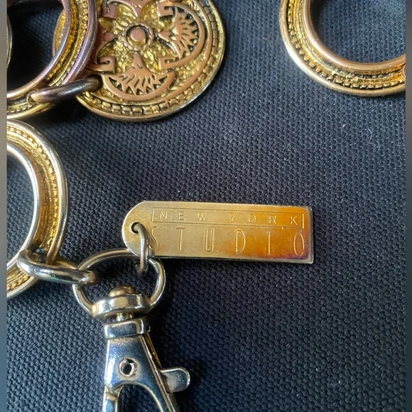 New York Studio Vintage 90s Gold Oil Spill Metal Medallion Waist Chain Belt OS - Picture 4 of 4